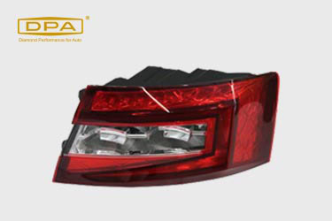 汽车尾灯作用是什么？