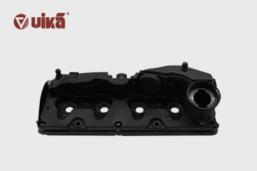 Какую роль играет крышка клапанной камеры?