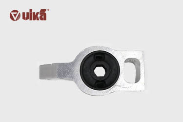 ¿ Cuáles son los signos de un mal funcionamiento del el buje de goma del brazo inferior?